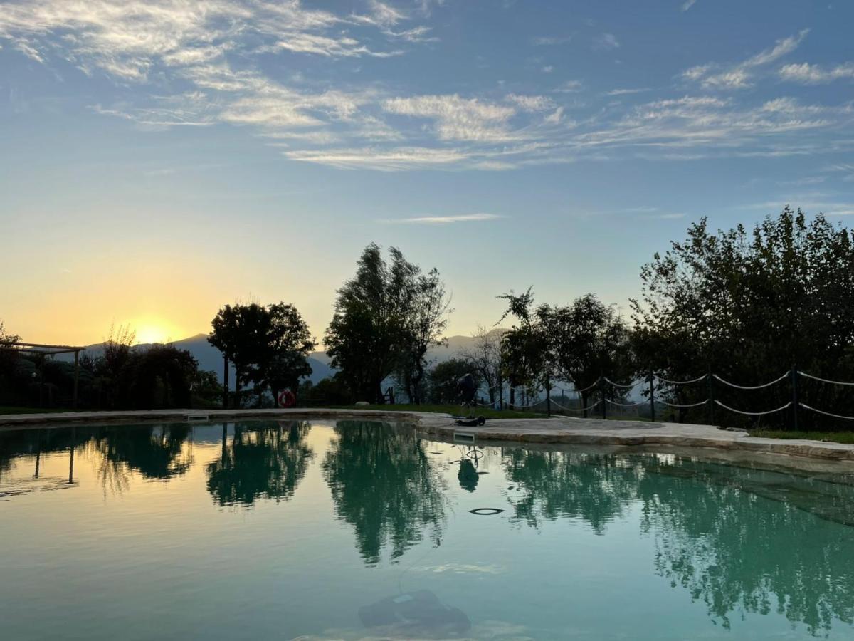 Hotel Podere Conti Filattiera Exteriör bild