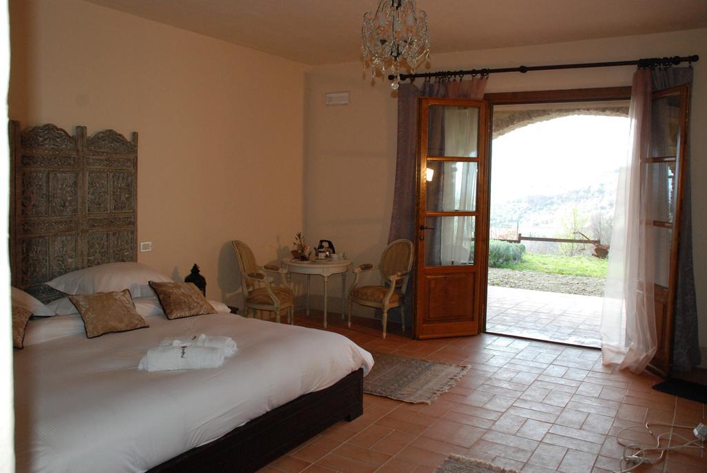 Hotel Podere Conti Filattiera Exteriör bild
