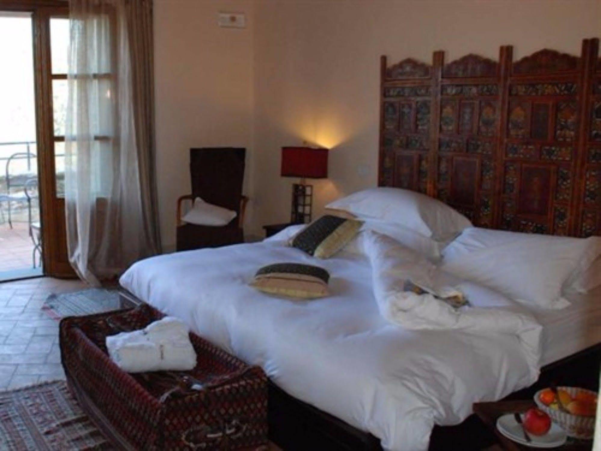 Hotel Podere Conti Filattiera Exteriör bild
